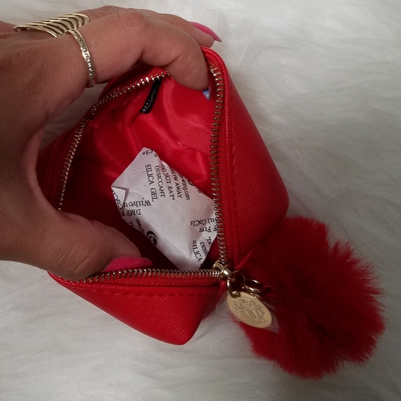 Bobbi Brown Red Little Bag - Picture 4 of 7